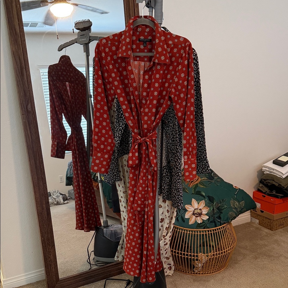 Banana Republic Red and White Floral Long Sleeve Dress